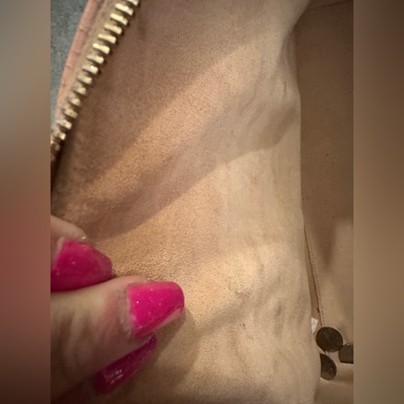 Preloved Saint Laurent Duffel - Picture 4 of 13